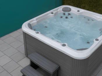 hot tubs des moines